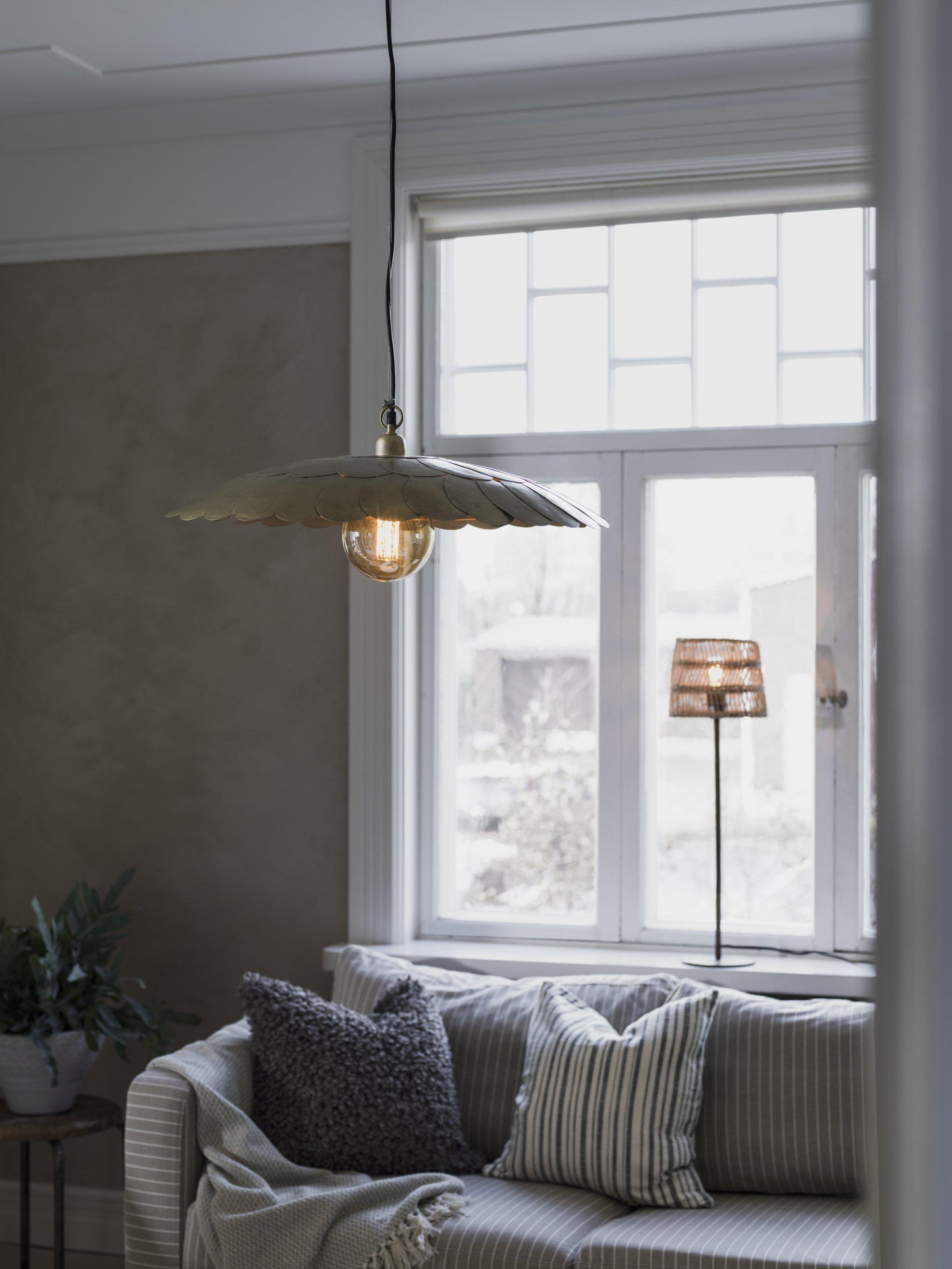 PR Home Petal Taklampa skärm
